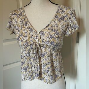 Wild fable floral button down cinch waist short sleeve vneck top